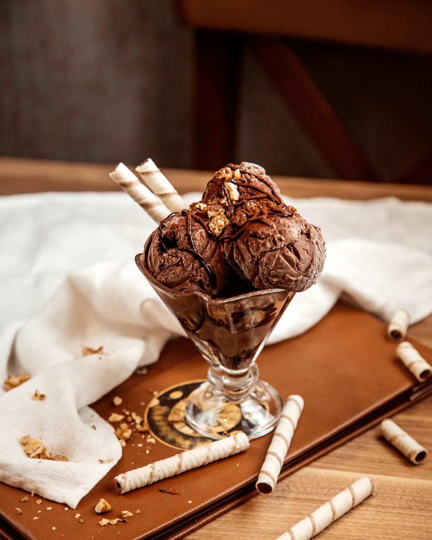 CHOCOLATE


